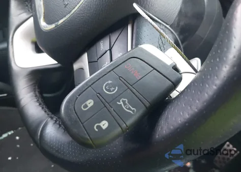 2018 Dodge Challenger R/T Scat Pack из США, поврежденный, VIN 2C3CDZFJ5JH259638